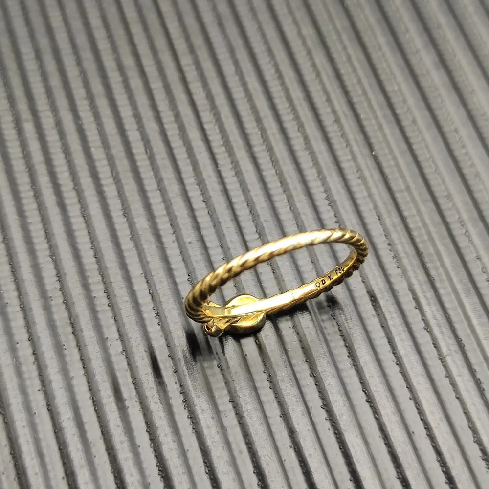 David Yurman Gold Single-Thread Diamond Ring - Picture 4 of 6